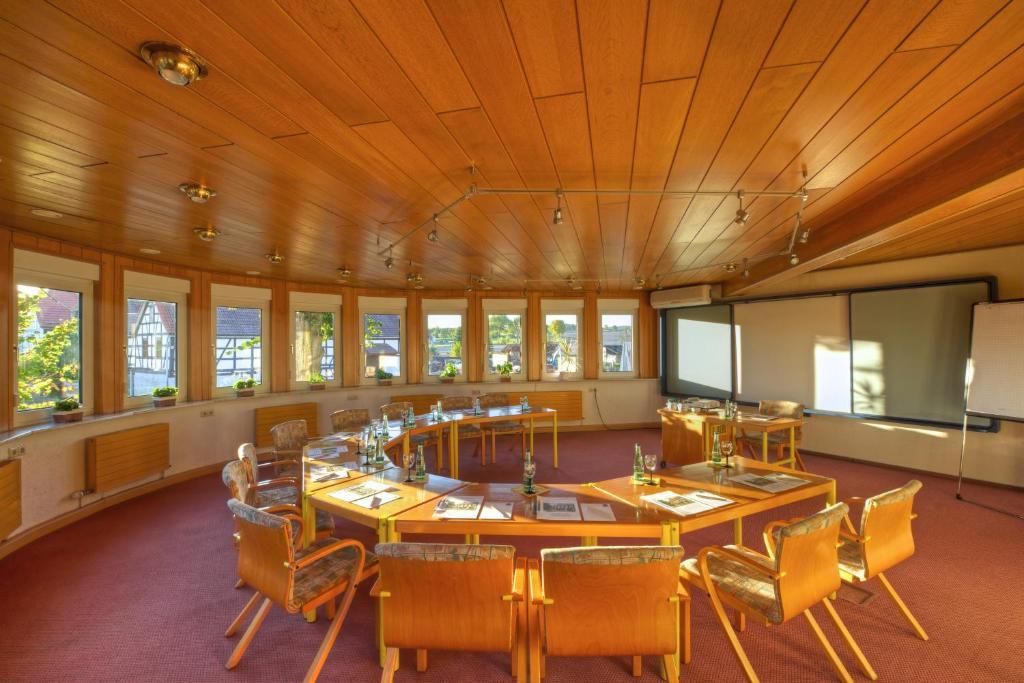 Adler Golf-& Tagungshotel Harth-Poellnitz Kültér fotó